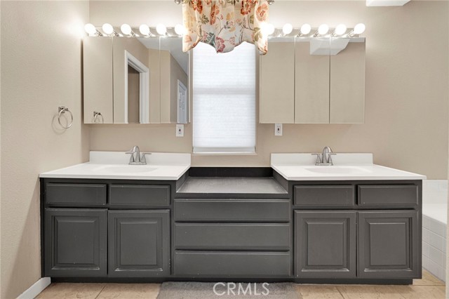 Detail Gallery Image 38 of 64 For 11331 Pasco Rd, Apple Valley,  CA 92308 - 4 Beds | 2/1 Baths