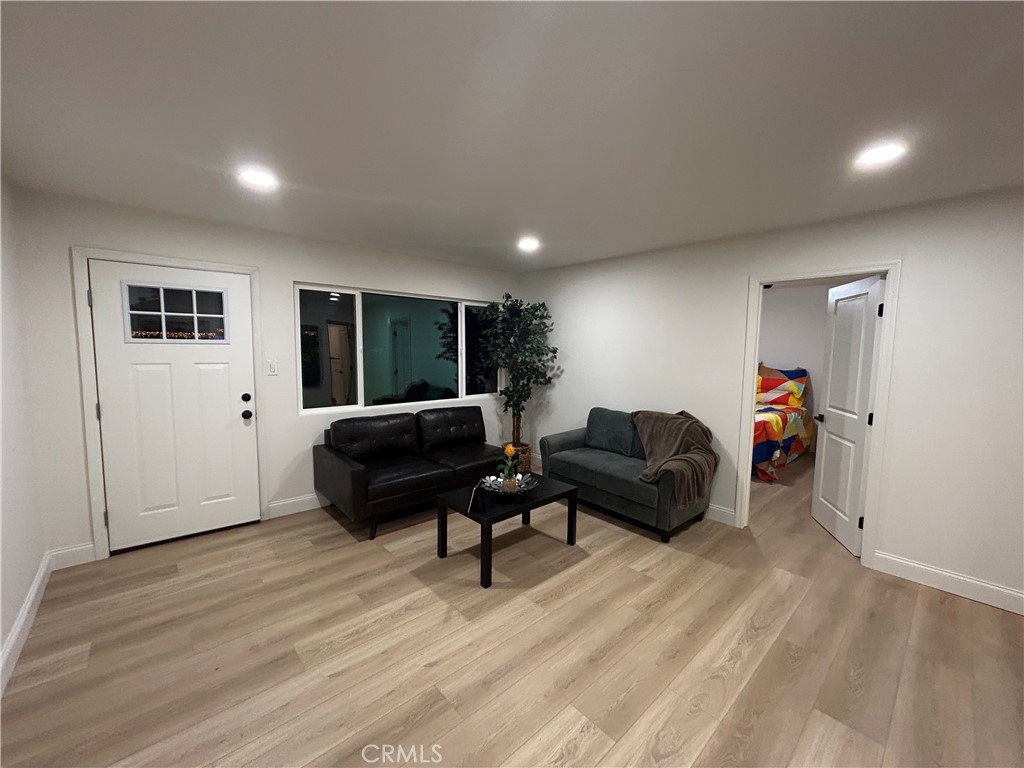 MLS #SB25269785 image #4