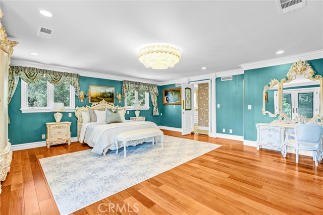 Detail Gallery Image 30 of 56 For 2290 Lombardy, San Marino,  CA 91108 - 5 Beds | 5 Baths