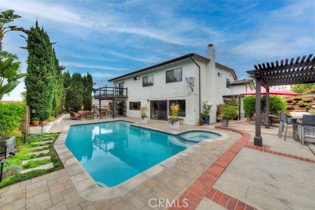 26752 Magdalena Lane, Mission Viejo CA: https://media.crmls.org/medias/462b35dd-609e-46c8-8fc2-4c366fc7ee68.jpg