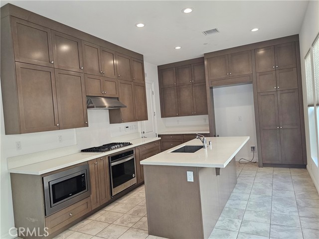 20841 W Acorn Circle, Porter Ranch CA: https://media.crmls.org/medias/462b8f36-529c-4802-bd3a-72c742c8dc6a.jpg