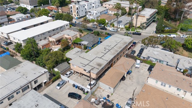 Detail Gallery Image 5 of 8 For 2614 S Garth Ave, Los Angeles,  CA 90034 - 13 Beds | 8 Baths
