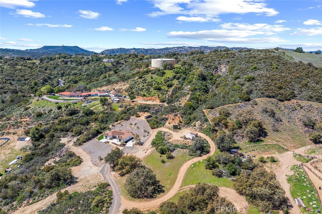 41501 Oakvale Court