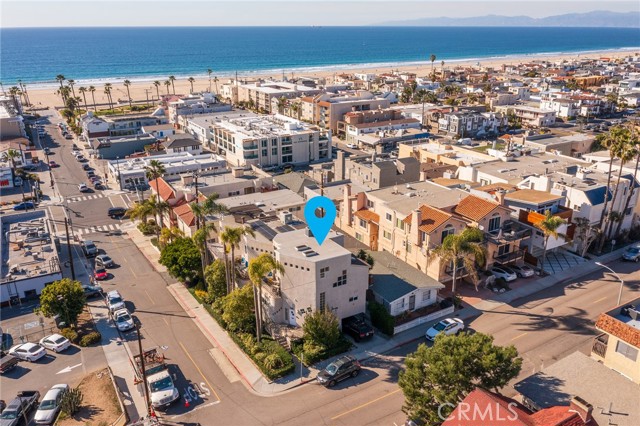 1401 Manhattan Ave, Hermosa Beach, California 90254, 4 Bedrooms Bedrooms, ,2 BathroomsBathrooms,Residential,Sold,Manhattan Ave,SB22023930