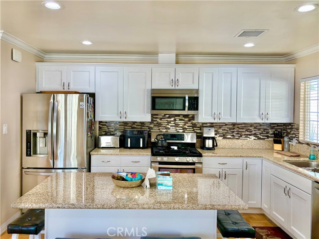 8101 Jellico Avenue photo 10