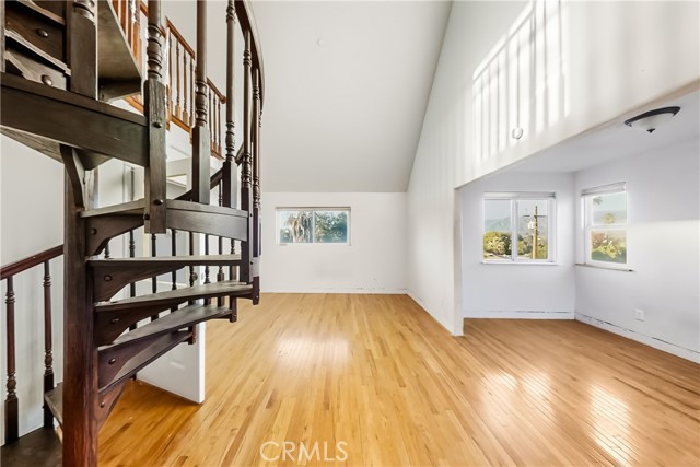 Detail Gallery Image 20 of 39 For 261 E Crescent Ave, Redlands,  CA 92373 - 5 Beds | 3/1 Baths