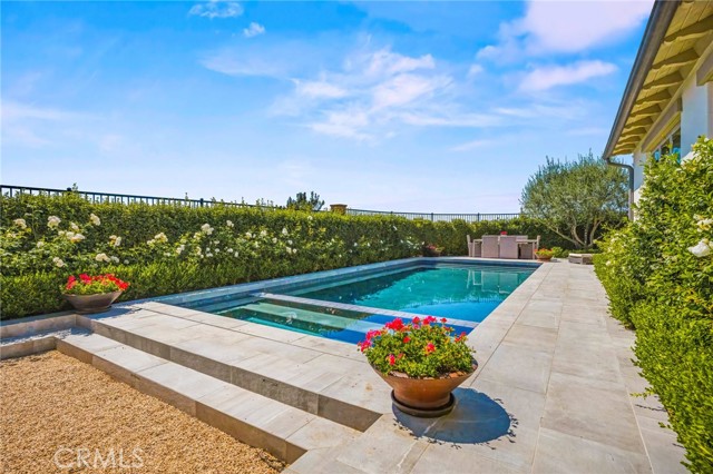 3 Stockmen Road, Ladera Ranch CA: https://media.crmls.org/medias/462eaf54-188d-4c3c-bc4e-1a02fd705c60.jpg