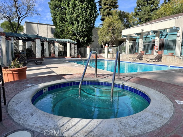 Detail Gallery Image 31 of 34 For 5700 Etiwanda #264,  Tarzana,  CA 91356 - 3 Beds | 2 Baths