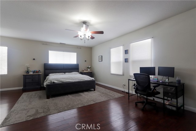 17581 Cedarwood Drive, Riverside CA: https://media.crmls.org/medias/46308499-b827-4dcf-990b-9d92093a792a.jpg