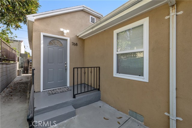 Detail Gallery Image 2 of 26 For 768 N Alexandria, Los Angeles,  CA 90029 - 1 Beds | 1 Baths