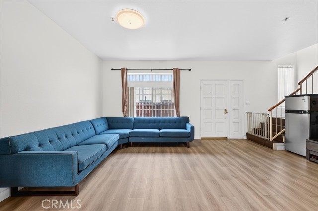 Detail Gallery Image 4 of 26 For 1540 New Ave #C,  San Gabriel,  CA 91776 - 3 Beds | 3 Baths