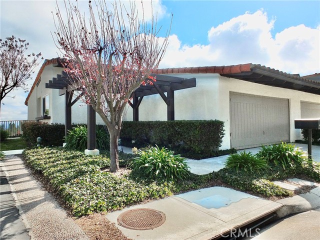 3 Avocado Lane, Rolling Hills Estates, California 90274, 2 Bedrooms Bedrooms, ,2 BathroomsBathrooms,Residential,Sold,Avocado,PW23025359