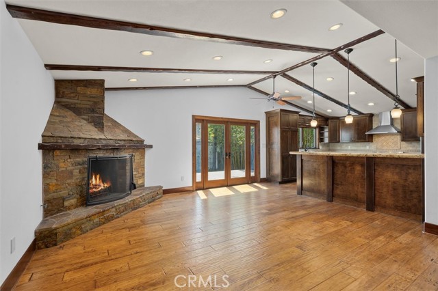 3208 Walnut Avenue, Manhattan Beach CA: https://media.crmls.org/medias/4631fd95-62ca-4365-bbcd-114405e3e4e2.jpg