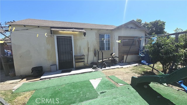 3142 W 112th W Street, Inglewood CA: https://media.crmls.org/medias/46320298-dbbb-4416-93b0-913e86e66493.jpg