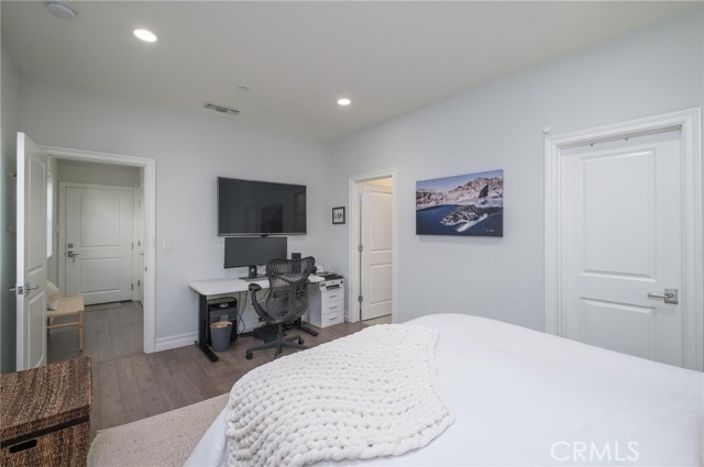 530 Francisca Avenue, Redondo Beach, California 90277, 4 Bedrooms Bedrooms, ,4 BathroomsBathrooms,Residential,For Sale,Francisca,SB25033135