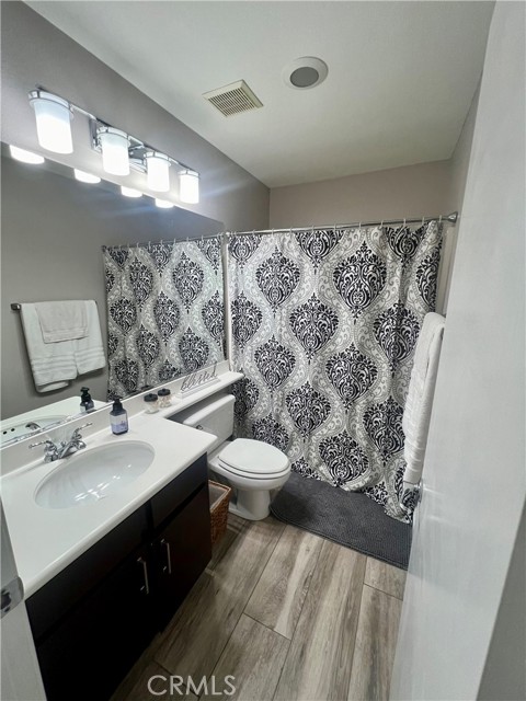 Detail Gallery Image 24 of 33 For 23014 Cheyenne Dr #151,  Valencia,  CA 91354 - 2 Beds | 2/1 Baths