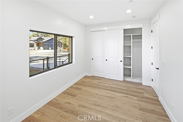 Image 30 of 75 For 455 Tanglewood