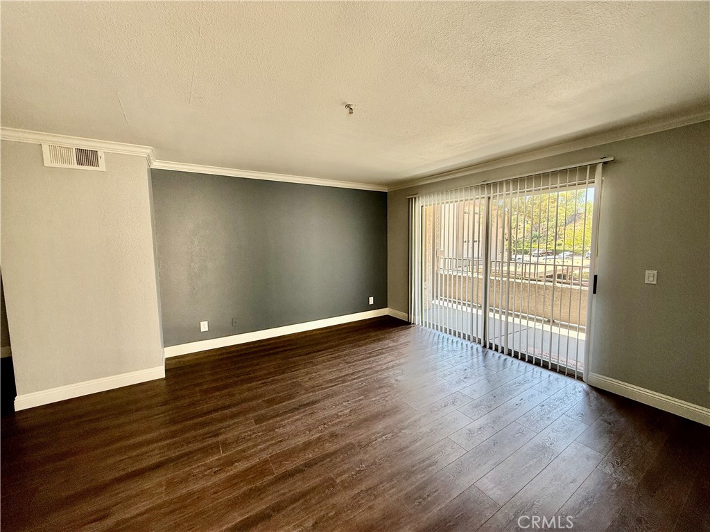 MLS #PW25151399 img 1