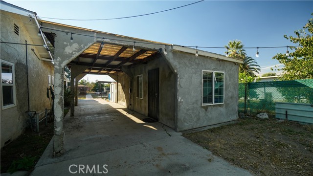 Detail Gallery Image 2 of 27 For 2314 S Artesia, San Bernardino,  CA 92408 - 2 Beds | 1 Baths