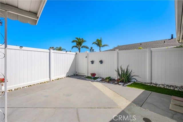 Detail Gallery Image 38 of 53 For 241 Monte Vista #4,  San Clemente,  CA 92672 - 2 Beds | 2 Baths