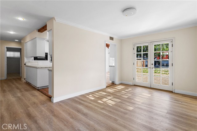 Detail Gallery Image 19 of 47 For 17361 Parthenia, –,  CA 91325 - 5 Beds | 4 Baths