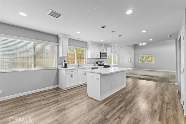 Detail Gallery Image 20 of 34 For 15814 Fresno St, Victorville,  CA 92395 - 4 Beds | 3 Baths