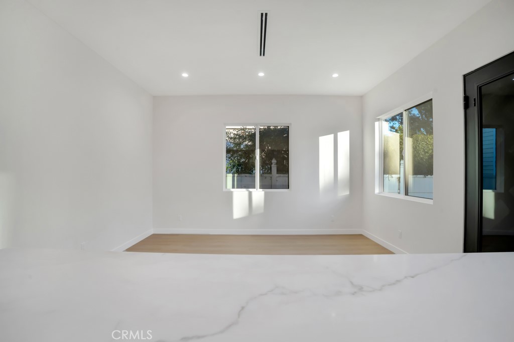 MLS #SR25264027 image #7