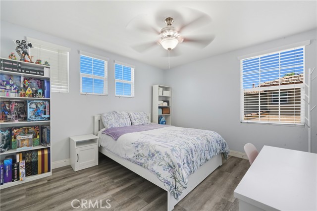 Image 27 of 37 For 27687 Fairmont