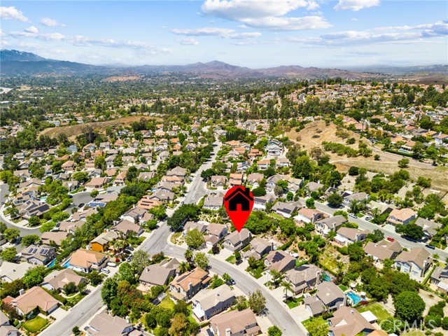 2311 Gillingham Circle, Thousand Oaks CA: https://media.crmls.org/medias/463aa769-03bc-4c52-a0f7-8e001a520e07.jpg