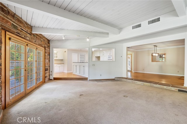Detail Gallery Image 13 of 45 For 117 S Park Dr, Madera,  CA 93637 - 3 Beds | 2 Baths
