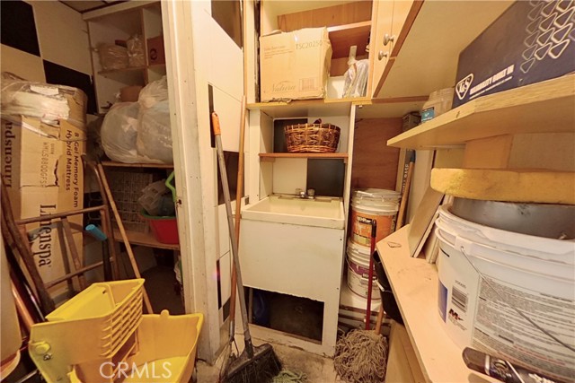  Commercial for Sale in Los Angeles, California