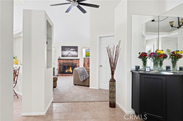 Detail Gallery Image 4 of 40 For 1427 E Beringer Dr, San Jacinto,  CA 92583 - 3 Beds | 2 Baths