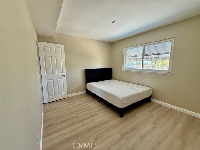 Detail Gallery Image 2 of 14 For 1341 S Pembrooke #C,  Anaheim,  CA 92804 - 1 Beds | 1 Baths