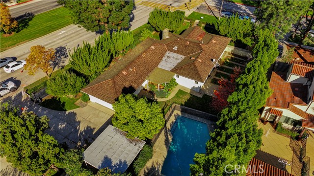 1701 Virginia, San Marino CA: https://media.crmls.org/medias/463ba56c-9358-4ba1-be37-3236e8c95977.jpg