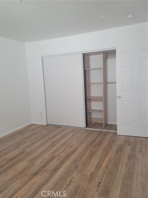 Detail Gallery Image 6 of 9 For 240 Linden Ave #F,  Long Beach,  CA 90802 - 1 Beds | 1 Baths