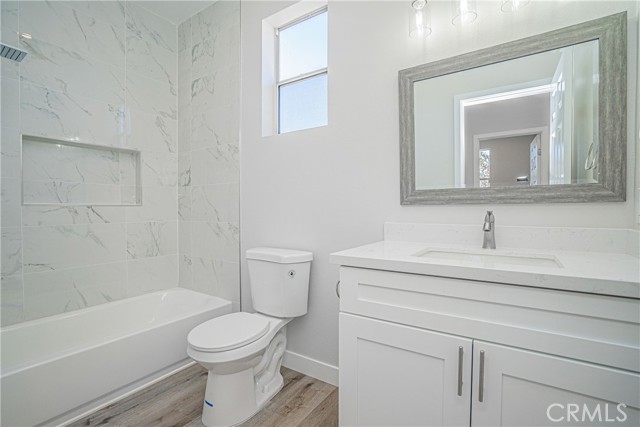 Detail Gallery Image 23 of 38 For 1869 Atlantic Ave, Long Beach,  CA 90806 - 2 Beds | 2/1 Baths