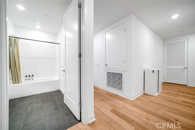 Detail Gallery Image 3 of 20 For 1310 Rivington, Irvine,  CA 92612 - 2 Beds | 2/1 Baths