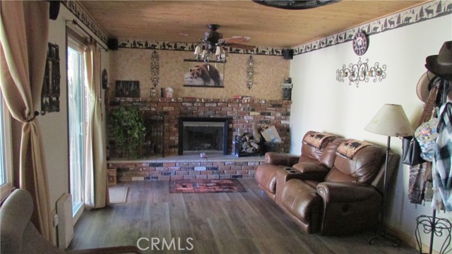 Detail Gallery Image 9 of 28 For 31388 Sierra Linda St, Yucaipa,  CA 92399 - 3 Beds | 2 Baths