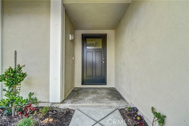 17232 Golden View Lane, Huntington Beach CA: https://media.crmls.org/medias/46406f5b-c8f2-48e1-a47b-824c96fa2b66.jpg