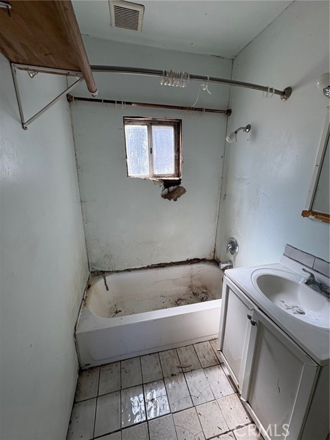 2128 N Marianna Avenue, Los Angeles CA: https://media.crmls.org/medias/4640af87-2058-4c99-8703-48cc40ed7ad5.jpg