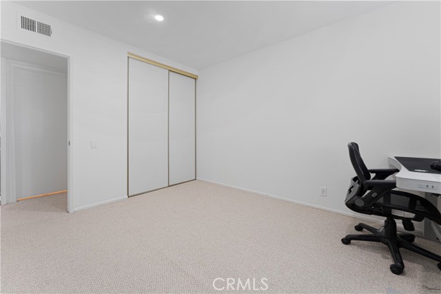 23226 Caminito Marcial, Laguna Hills CA: https://media.crmls.org/medias/4641482d-97bb-4d38-89de-db204fc92ade.jpg