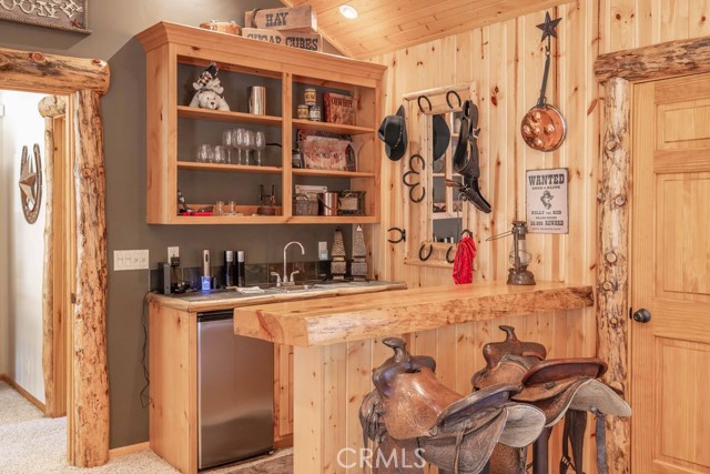 625 Cedar Glen Drive, Big Bear City CA: https://media.crmls.org/medias/46417156-3de9-4807-8dc5-3d85e3770915.jpg