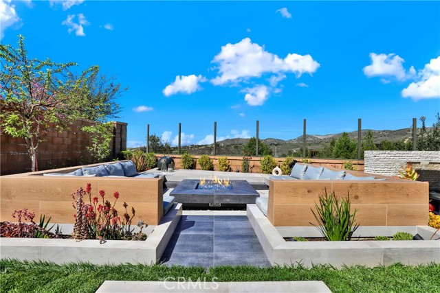 109 Ritual, Irvine CA: https://media.crmls.org/medias/46427e66-e983-4476-9a64-6b8f2fbfe009.jpg