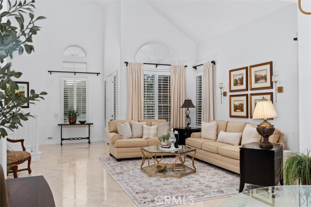 Detail Gallery Image 12 of 58 For 39 Highpoint, Rancho Santa Margarita,  CA 92679 - 4 Beds | 3/1 Baths