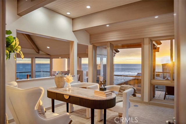 Detail Gallery Image 24 of 74 For 1907 Ocean Way, Laguna Beach,  CA 92651 - 4 Beds | 3/1 Baths