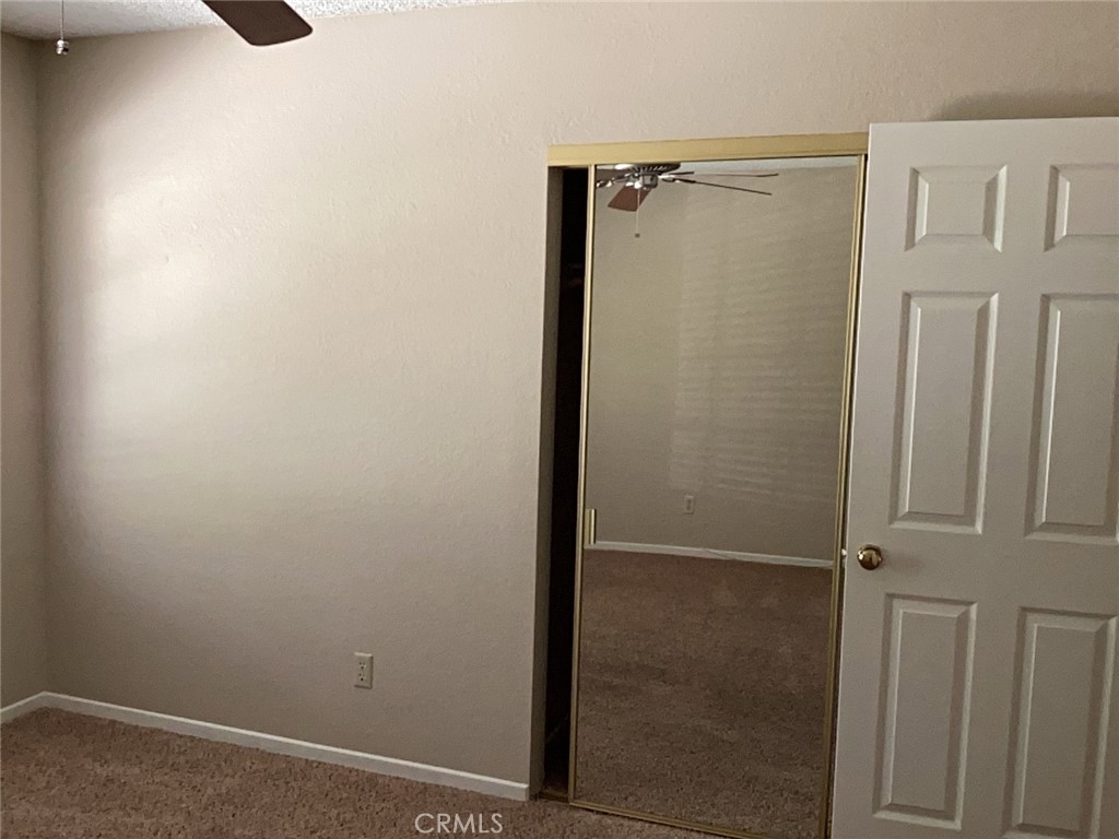 https://media.crmls.org/medias/4643f1fc-f68c-416f-a796-f91edc6062dc.jpg?preset=X-Large