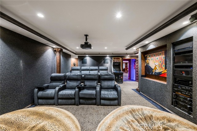 215 S Poinsettia Avenue, Manhattan Beach CA: https://media.crmls.org/medias/4644d3bc-e4f8-4475-a7d1-101d96692172.jpg