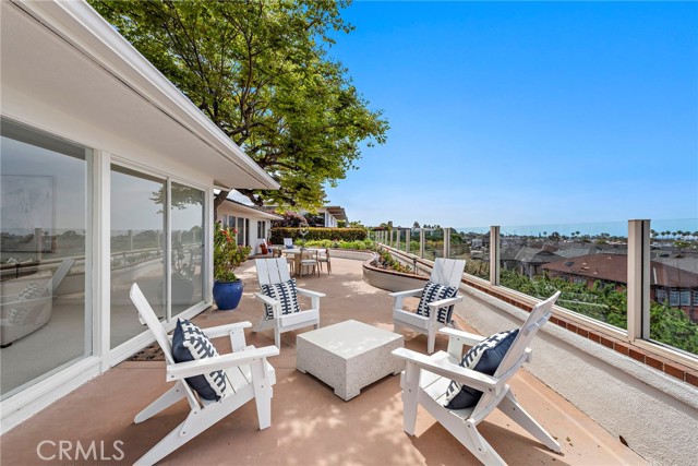 Detail Gallery Image 47 of 61 For 2519 Harbor View Dr, Corona Del Mar,  CA 92625 - 4 Beds | 2/1 Baths