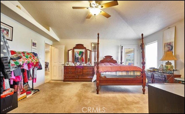 https://media.crmls.org/medias/46461f86-552f-49ae-8c41-6935b275c994.jpg?preset=X-Large
