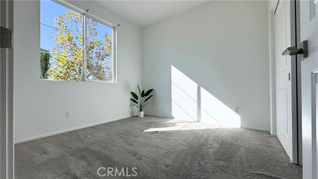 Detail Gallery Image 2 of 20 For 936 Savi Drive #104,  Corona,  CA 92878 - 3 Beds | 3/1 Baths